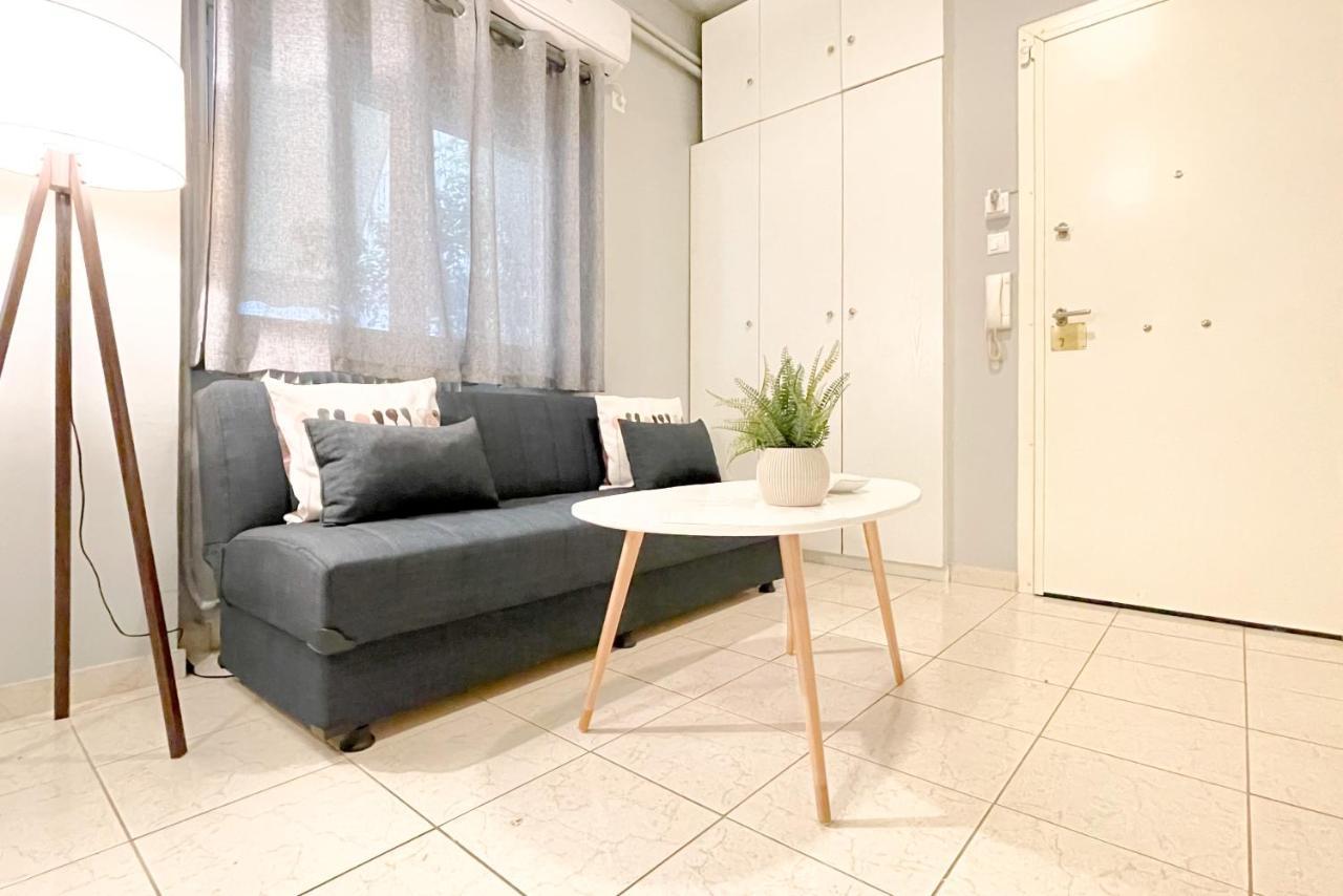 Cute 1Br Apt With Balcony In The Heart Of The City 雅典 外观 照片